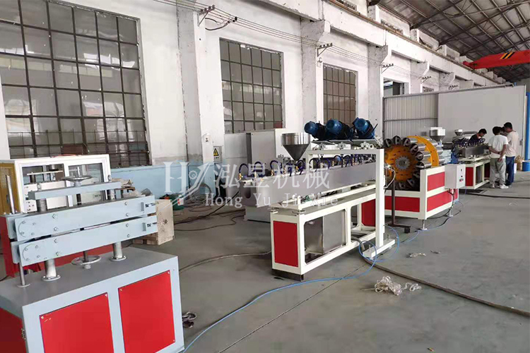 淮北PVC纖維增強軟管生產設備
