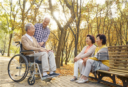 吉林养老院通常会照顾可能患有慢性病但被认为在医学上稳定的患者