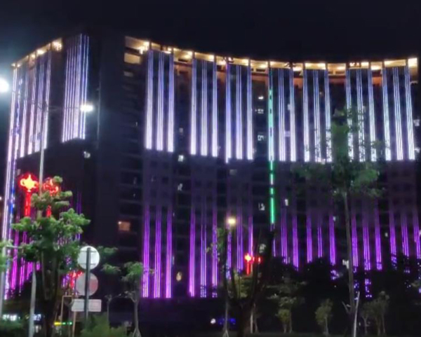 酒店亮化公司在照明設計時如何做好亮度調節？