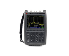 N9925A FieldFox 手持式微波矢量网络分析仪，9 GHz